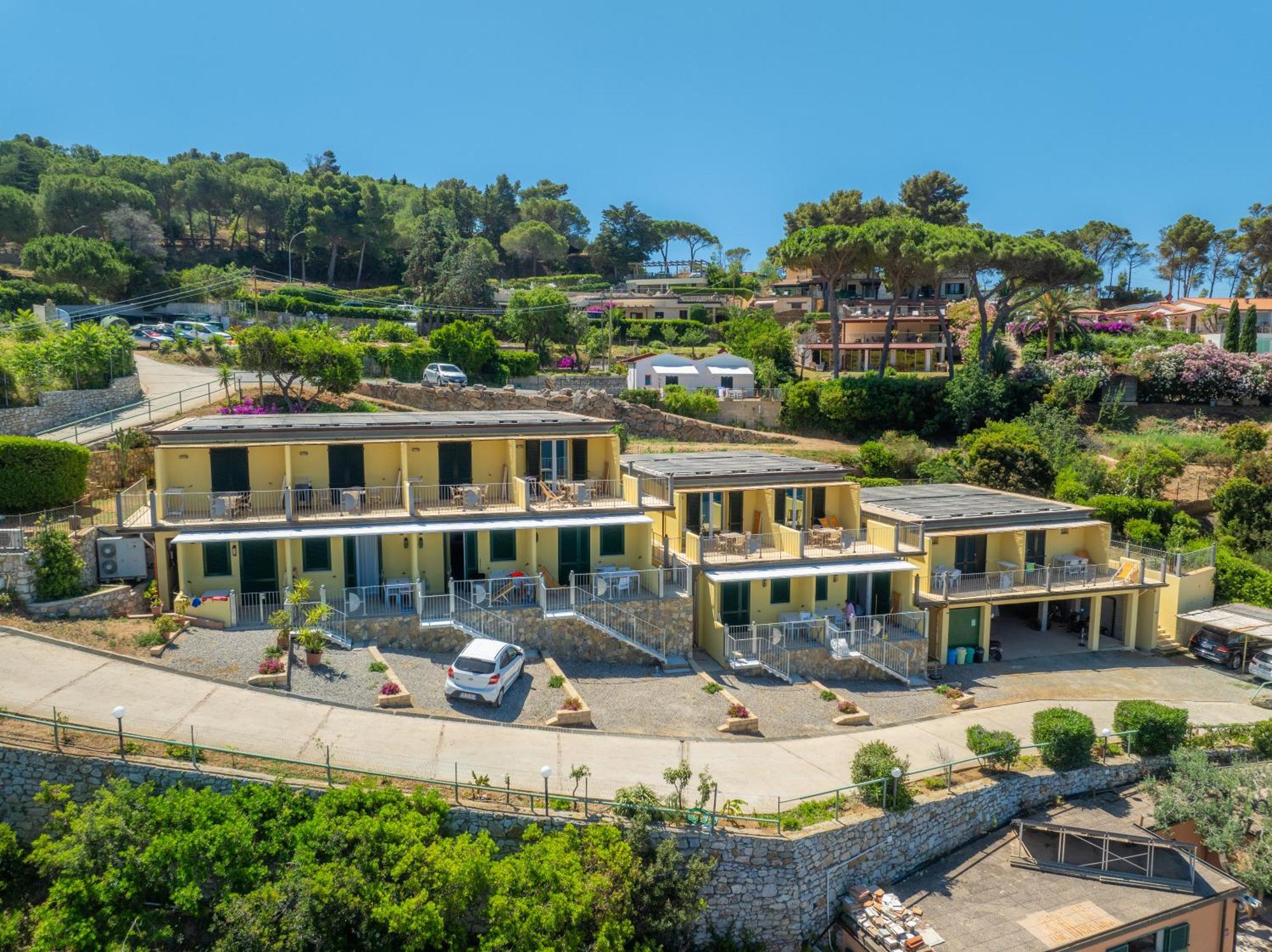 Hotel Dino Capoliveri  Extérieur photo