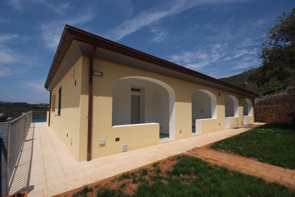 Hotel Dino Capoliveri  Extérieur photo