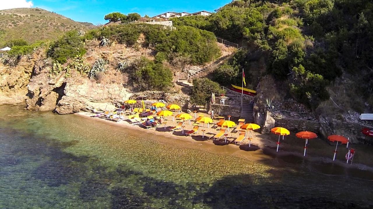 Hotel Dino Capoliveri  Extérieur photo